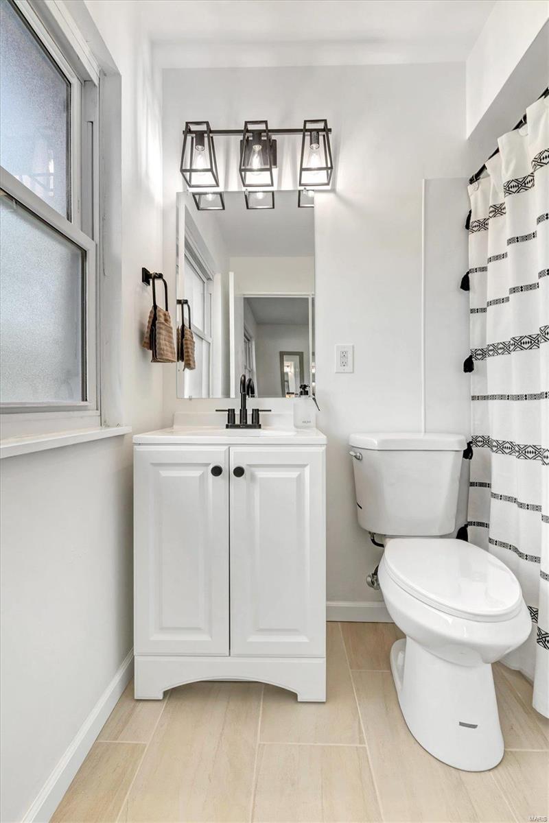 37 Riviera Court St. Louis, MO 63146 - Photo 13 of 23 Gallery Image 13