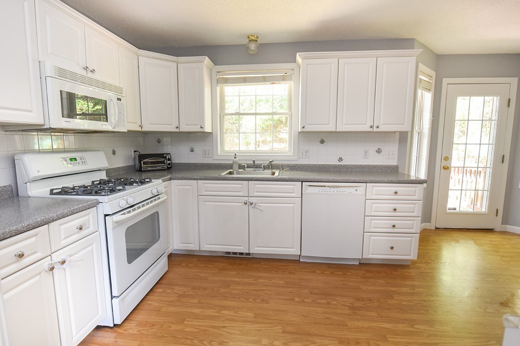199 Ferry Road, Unit 199 Haverhill, MA 01835 - Photo 7 of 32 Gallery Image 7