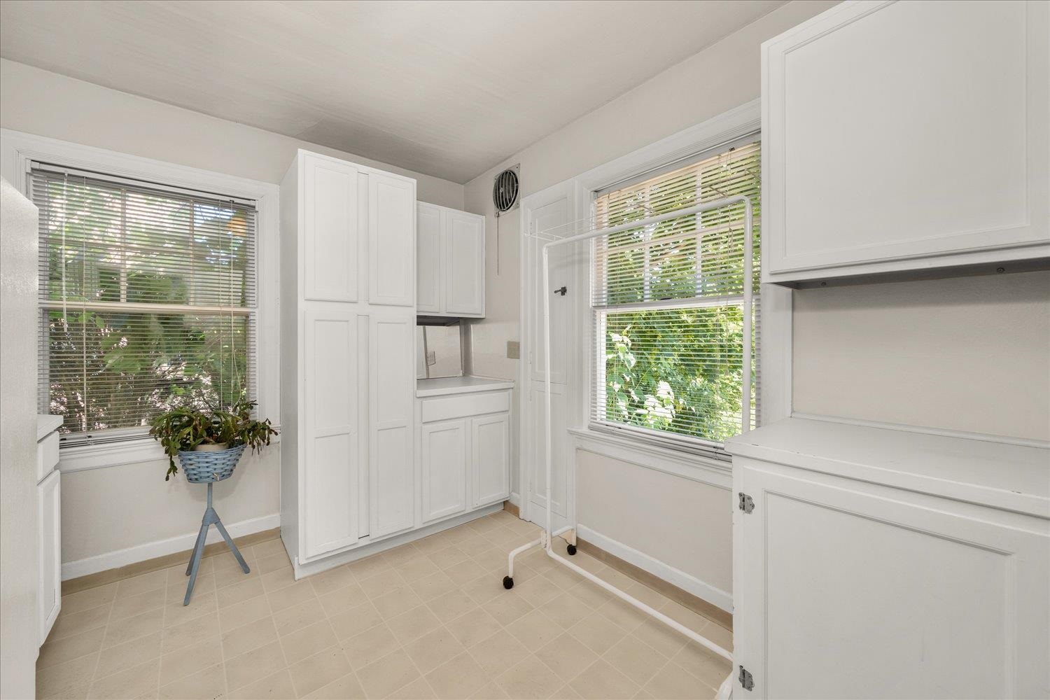 1803 South Upper Terrace Road Spokane, WA 99203 - Photo 30 of 42 Gallery Image 30
