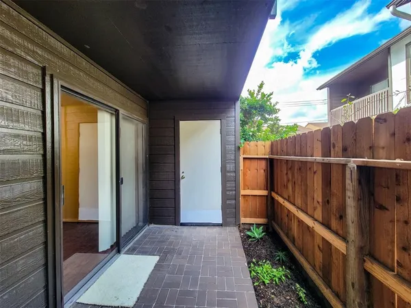 $1,380 | 2601 South Braeswood Boulevard, Unit 1305, Houston, TX 77025