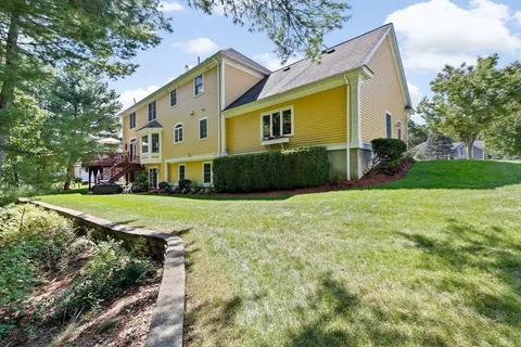 $1,399,900 | 75 Thistle Road, North Andover, MA 01845