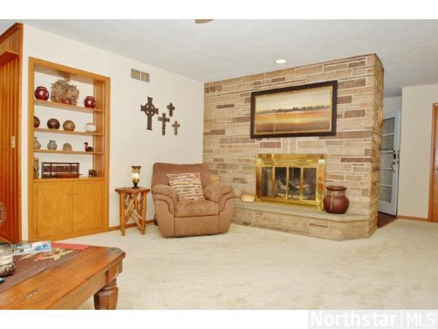 707 South Drillane Road Hopkins, MN 55305 - Photo 10 of 18