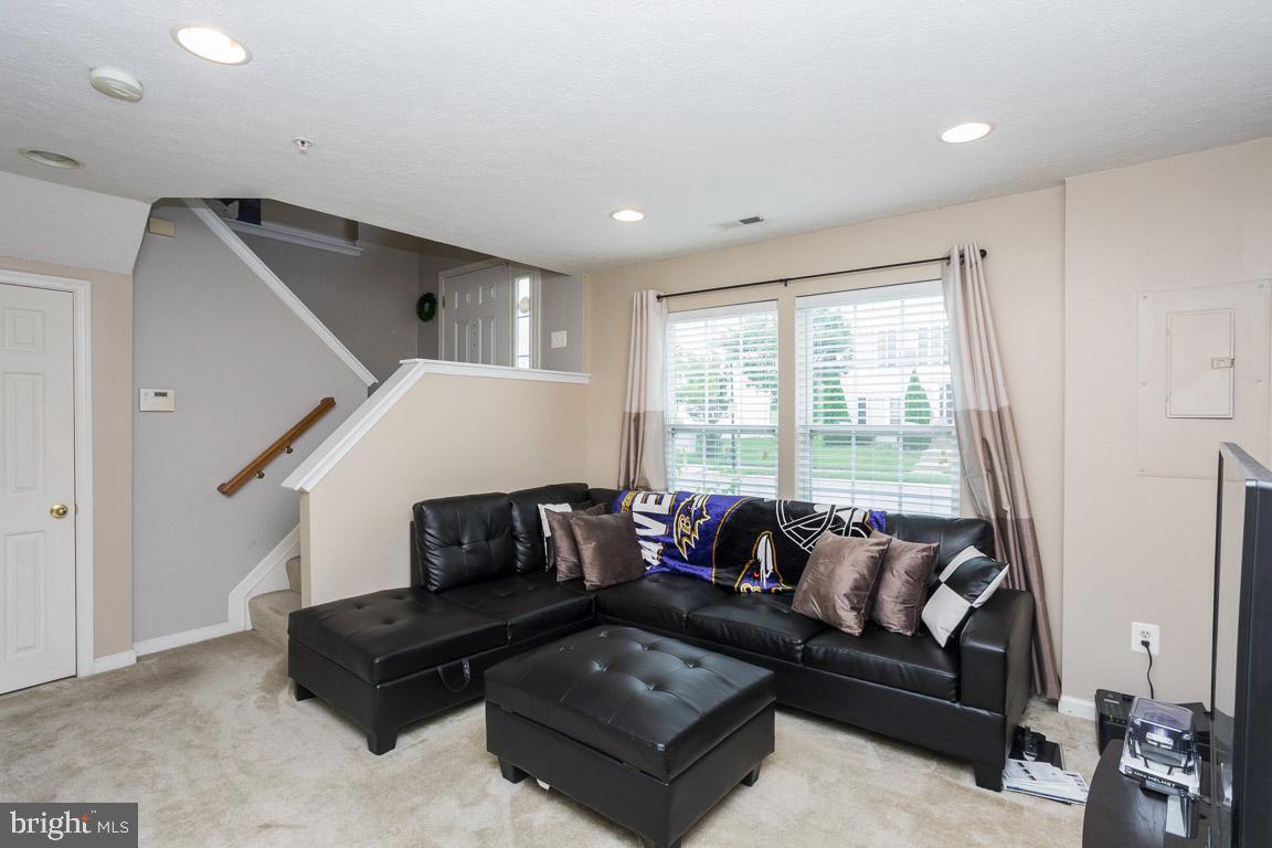 9725 Luguna Road Baltimore, MD 21220 - Photo 3 of 33 Spacious basement