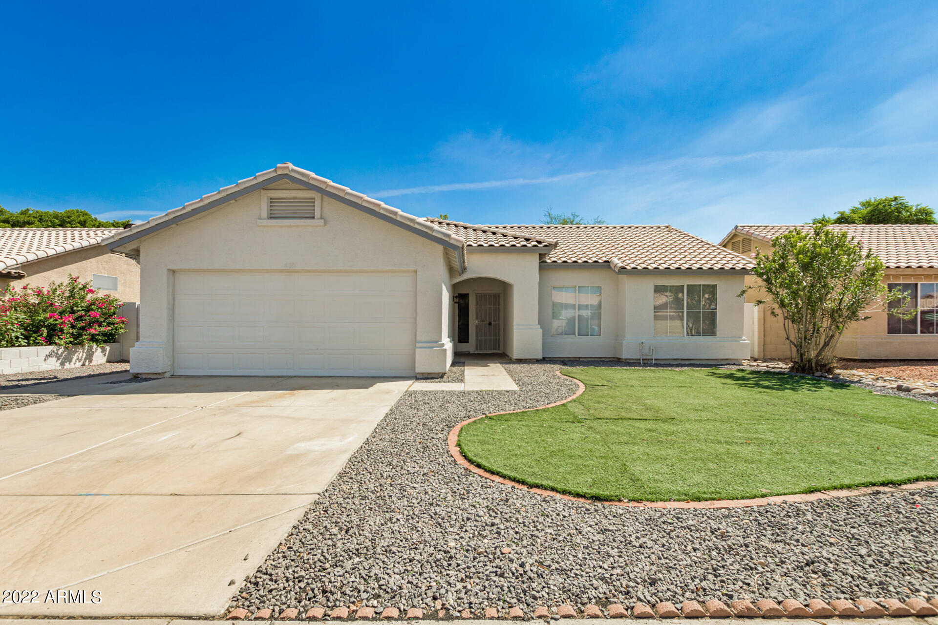 8541 West Granada Road Phoenix, AZ 85037 - Photo 2 of 21 02 - Granada