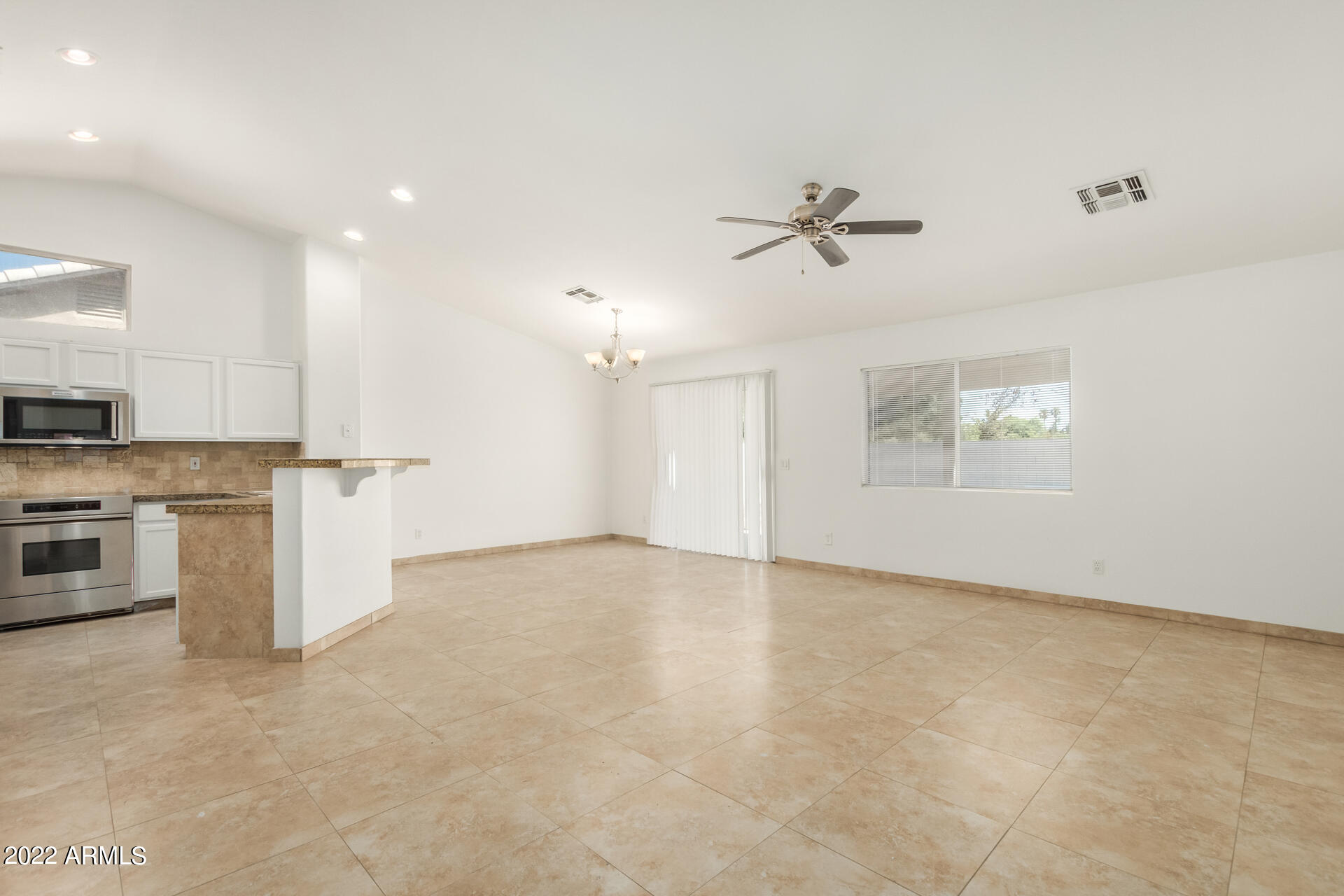 8541 West Granada Road Phoenix, AZ 85037 - Photo 7 of 21 09 - Granada