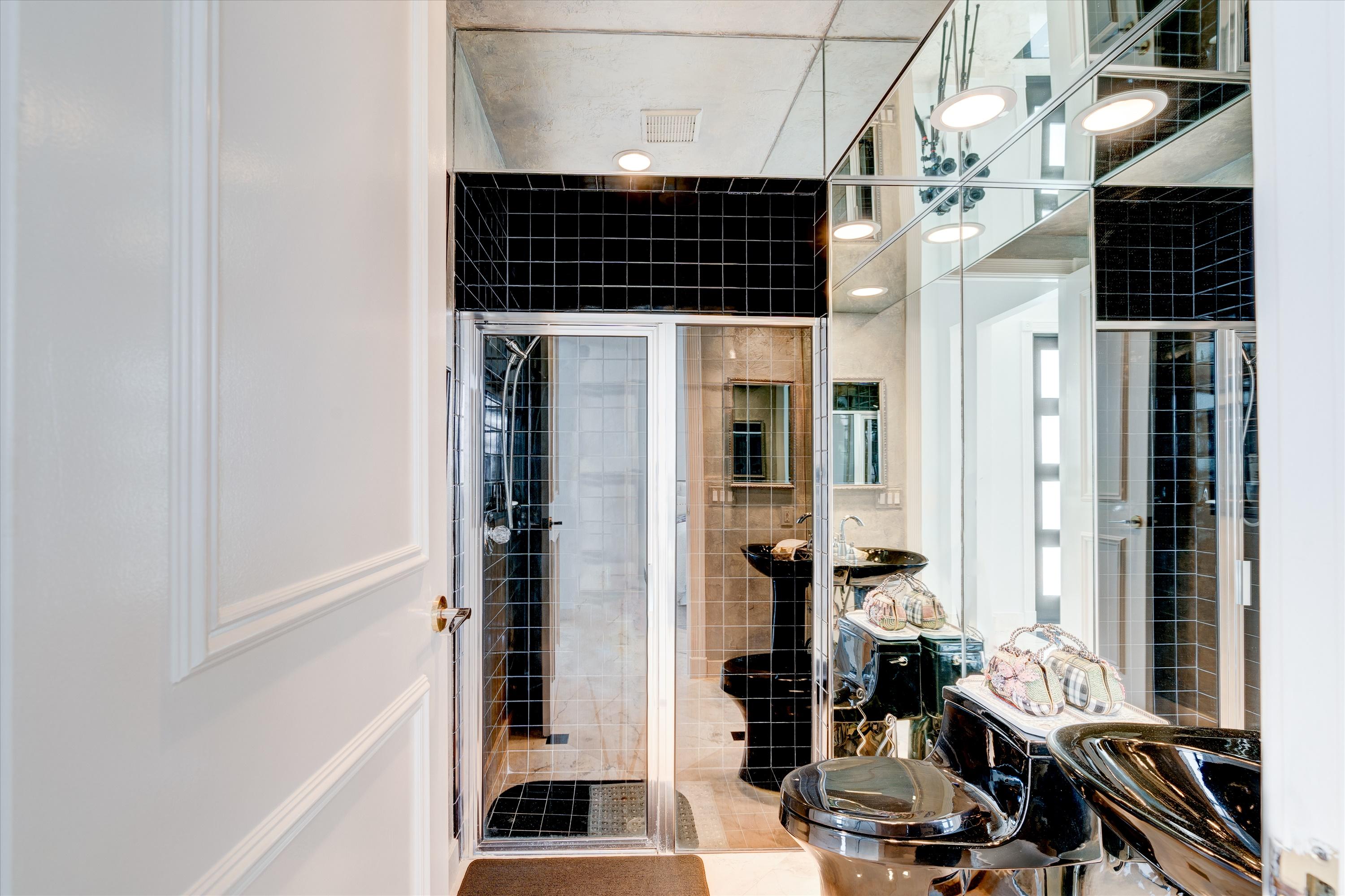 5352 Ascot Bend Road Boca Raton, FL 33496 - Photo 20 of 24 3rd Bathroom