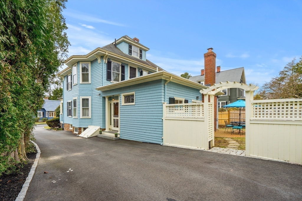 52 Bellevue Road Swampscott, MA 01907 - Photo 35 of 40 Gallery Image 35