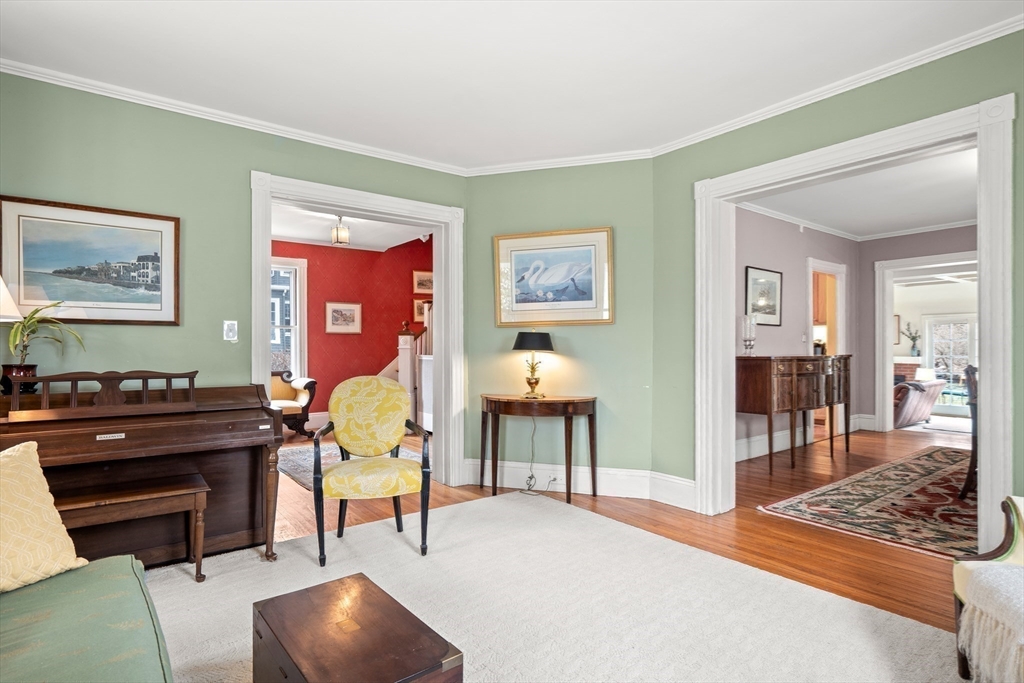52 Bellevue Road Swampscott, MA 01907 - Photo 8 of 40 Gallery Image 8