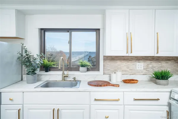 $3,450 | 1099 Rte 9W, Unit 2, Nyack, NY 10960