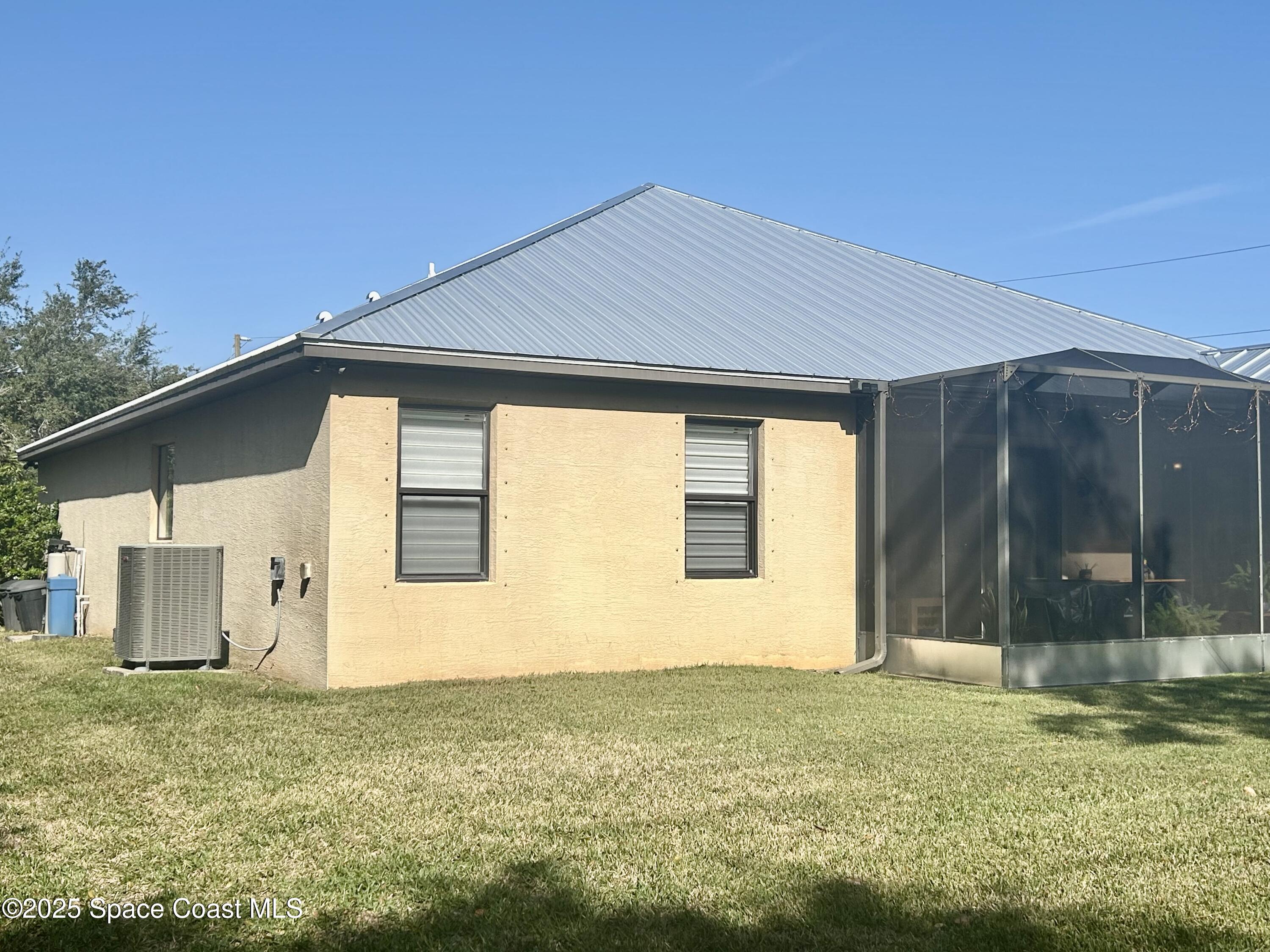 1264 Valleybrook Road Southeast Palm Bay, FL 32909 - Photo 31 of 37 IMG_1278