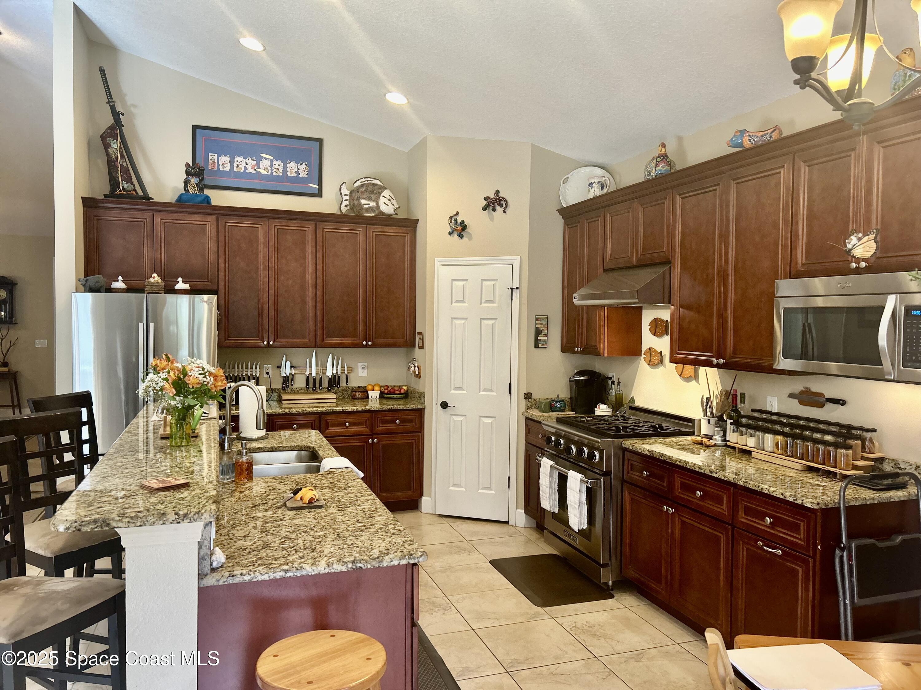 1264 Valleybrook Road Southeast Palm Bay, FL 32909 - Photo 5 of 37 IMG_1257