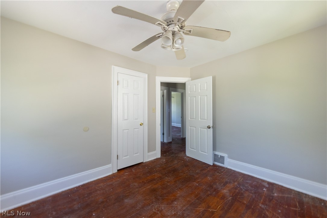 14650 Superior Road Cleveland, OH 44118 - Photo 12 of 50
