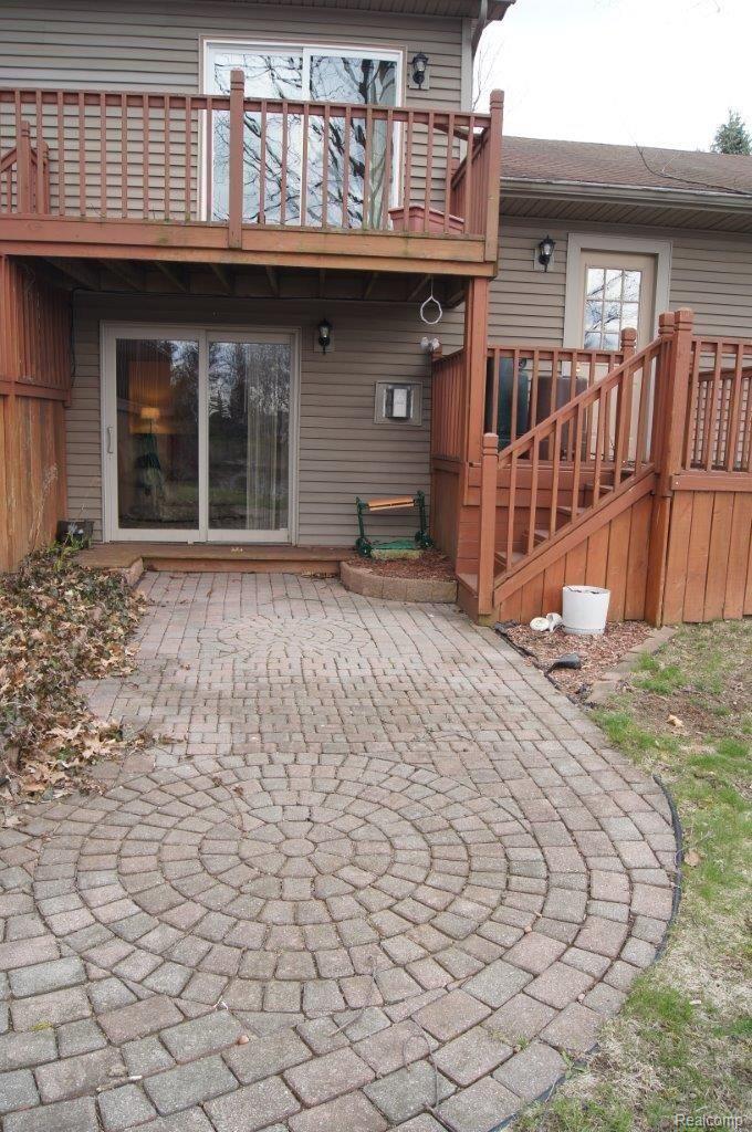 1696 Peppermill Road Lapeer, MI 48446 - Photo 8 of 35 DSC08088.jpg