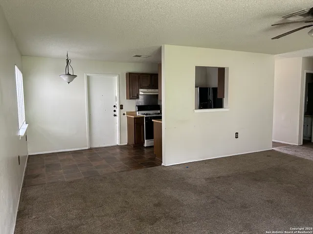 $190,000 | 5938 Kissing Oak Street, San Antonio, TX 78247