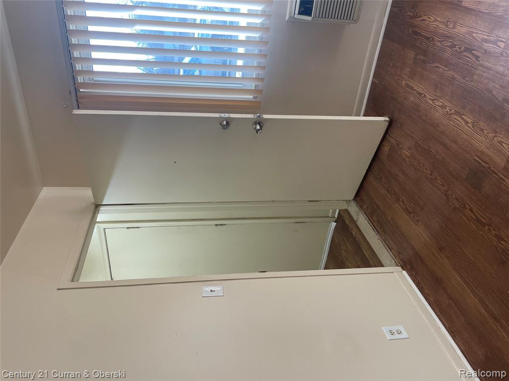 125 Arcola Street, Unit 1 Inkster, MI 48141 - Photo 4 of 16