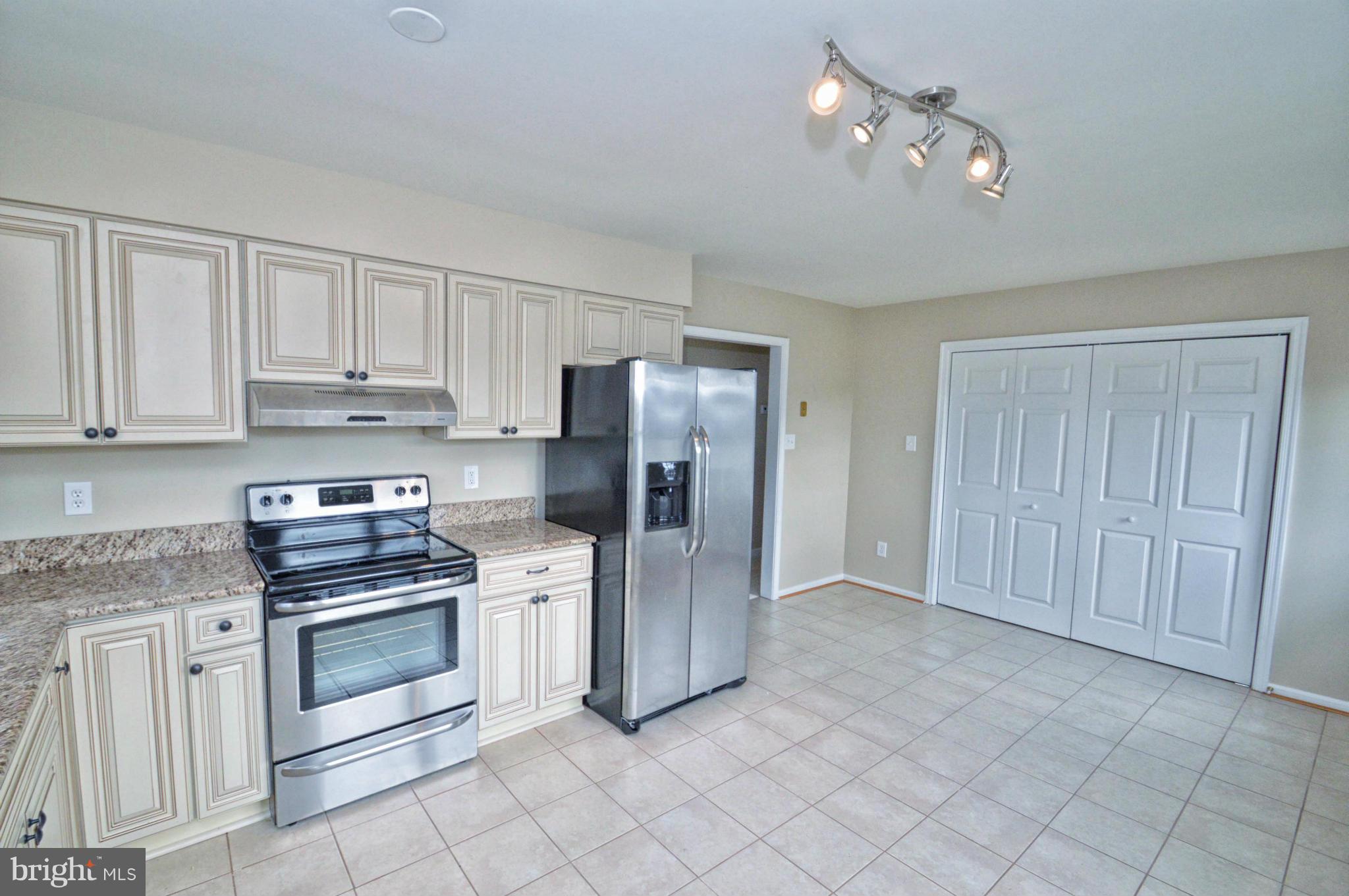 26026 Sparta Road Milford, VA 22514 - Photo 11 of 18 Kitchen