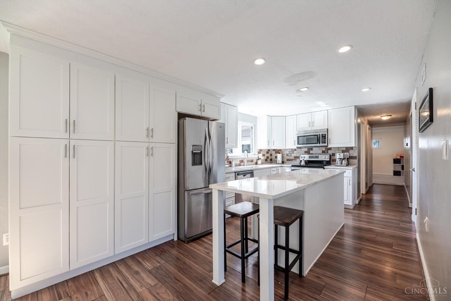 2108 East David Road Kettering, OH 45440 - Photo 13 of 43