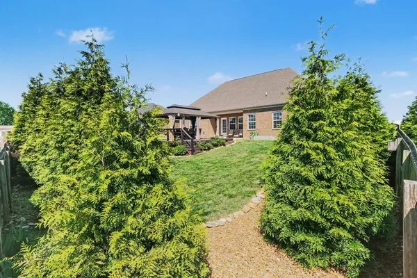 $489,000 | 5100 Vinnie Dell Drive, Chapel Hill, TN 37034