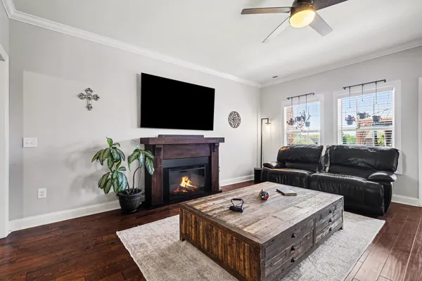 $489,000 | 5100 Vinnie Dell Drive, Chapel Hill, TN 37034