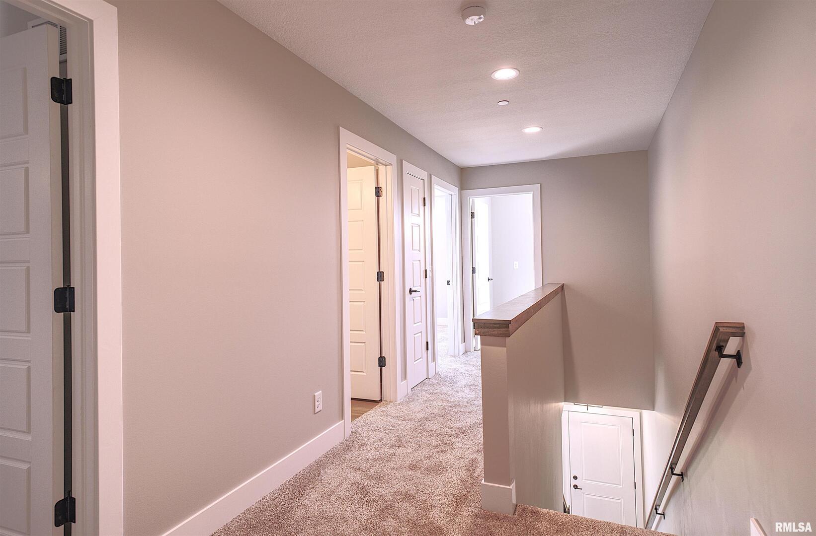 1006 South 4th Street Clinton, IA 52732 - Photo 10 of 33