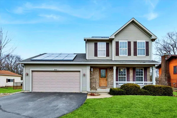 $371,000 | 600 West 2nd Street, Braidwood, IL 60408