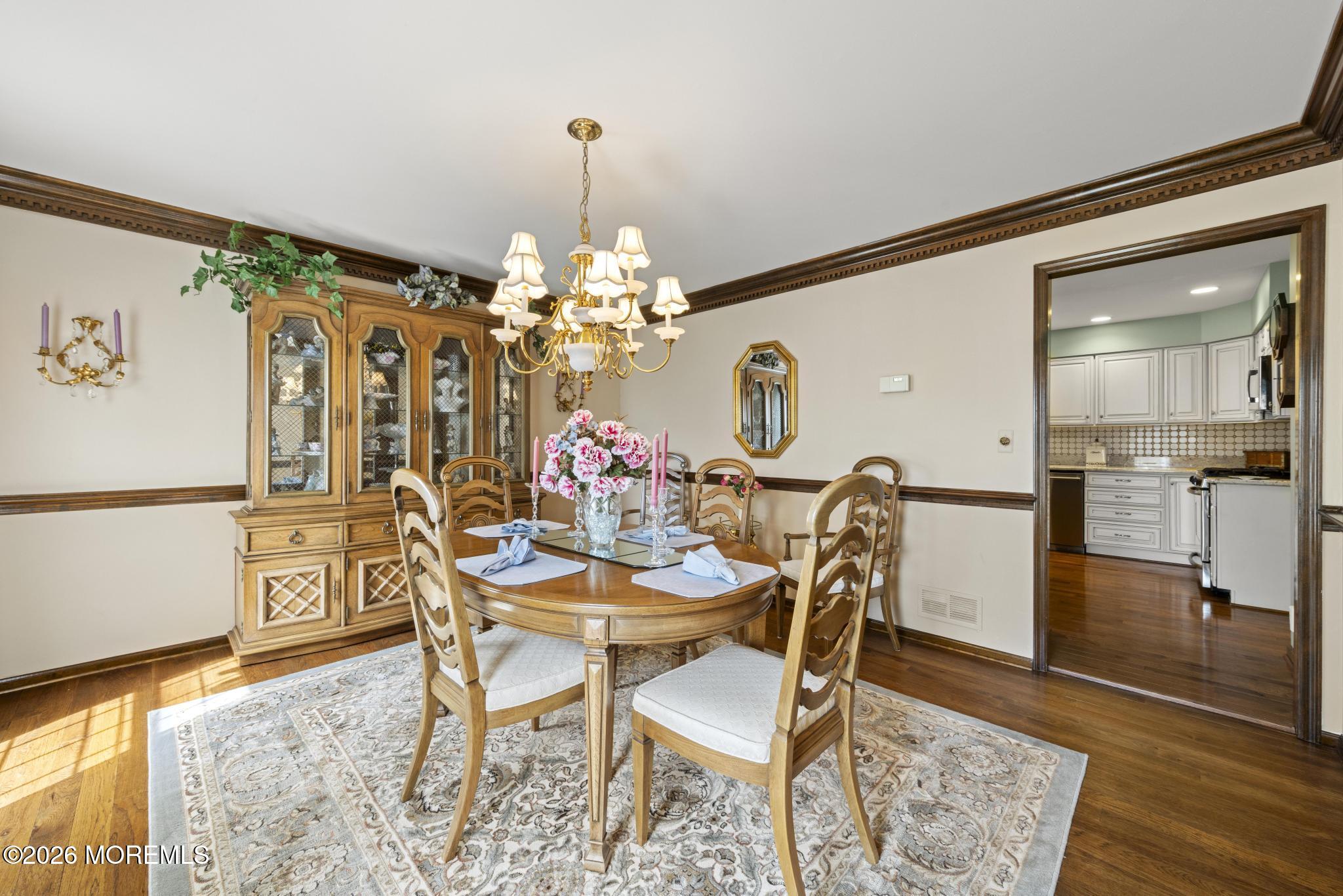 400 Randolph Road Freehold, NJ 07728 - Photo 24 of 54 Dining Room