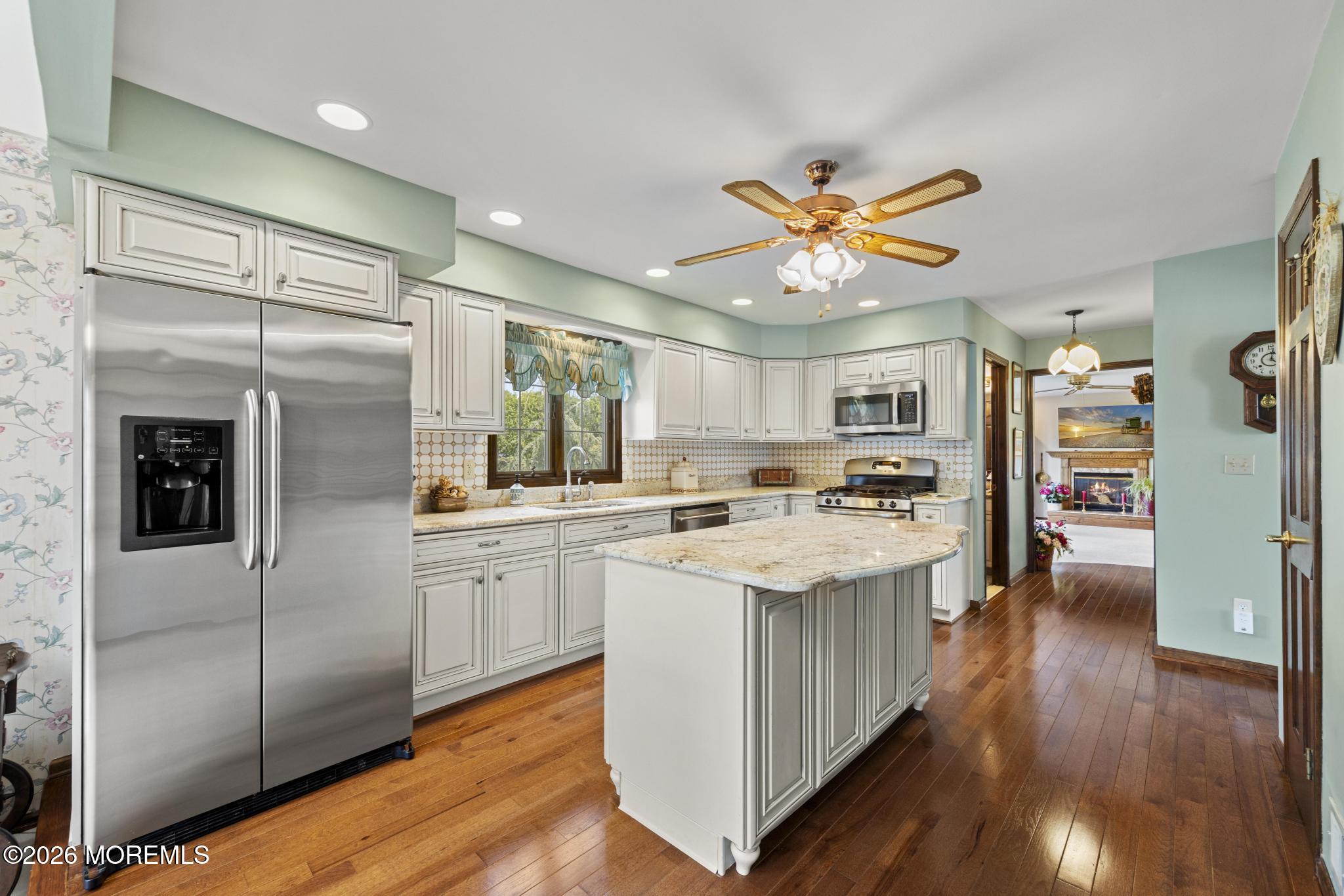 400 Randolph Road Freehold, NJ 07728 - Photo 28 of 54 Updated Kitchen
