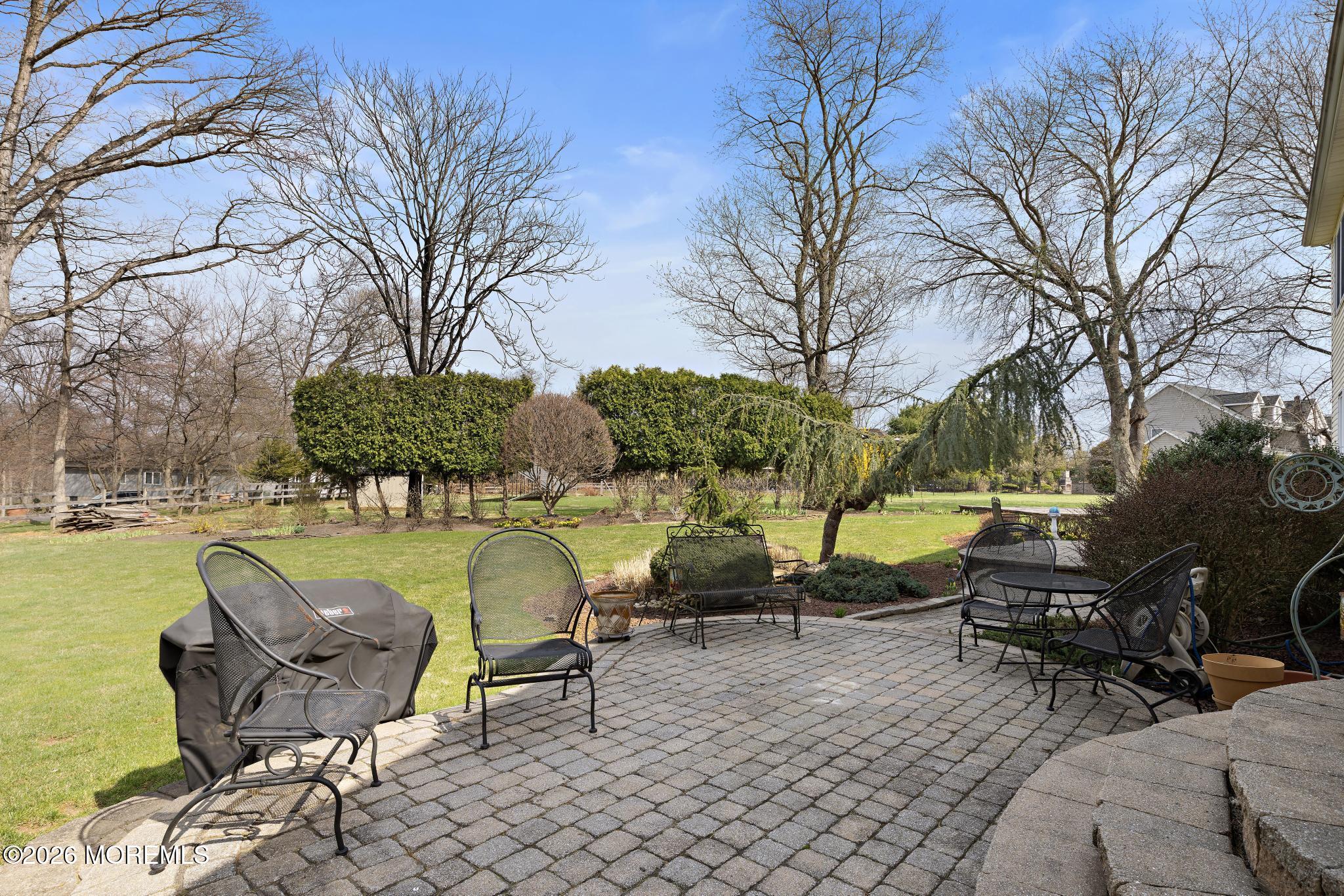 400 Randolph Road Freehold, NJ 07728 - Photo 48 of 54 EnglishGarden-Style Patio