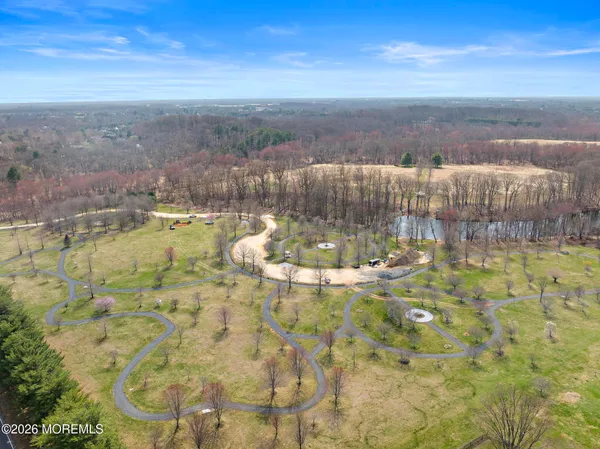 $925,000 | 400 Randolph Road, Freehold, NJ 07728
