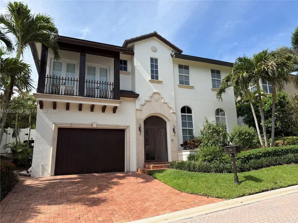 $2,800,000 | 460 Surfside Lane, Juno Beach, FL 33408