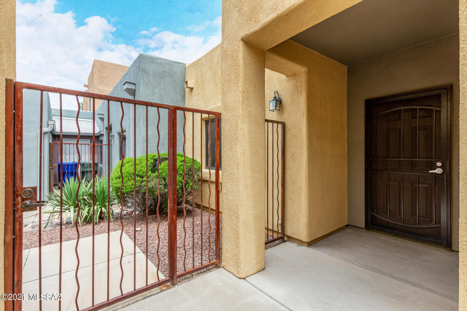 4178 North Fortune Loop Tucson, AZ 85719 - Photo 4 of 25