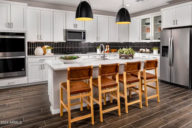 $647,350 | 10238 South Dutchman Drive, Apache Junction, AZ 85120