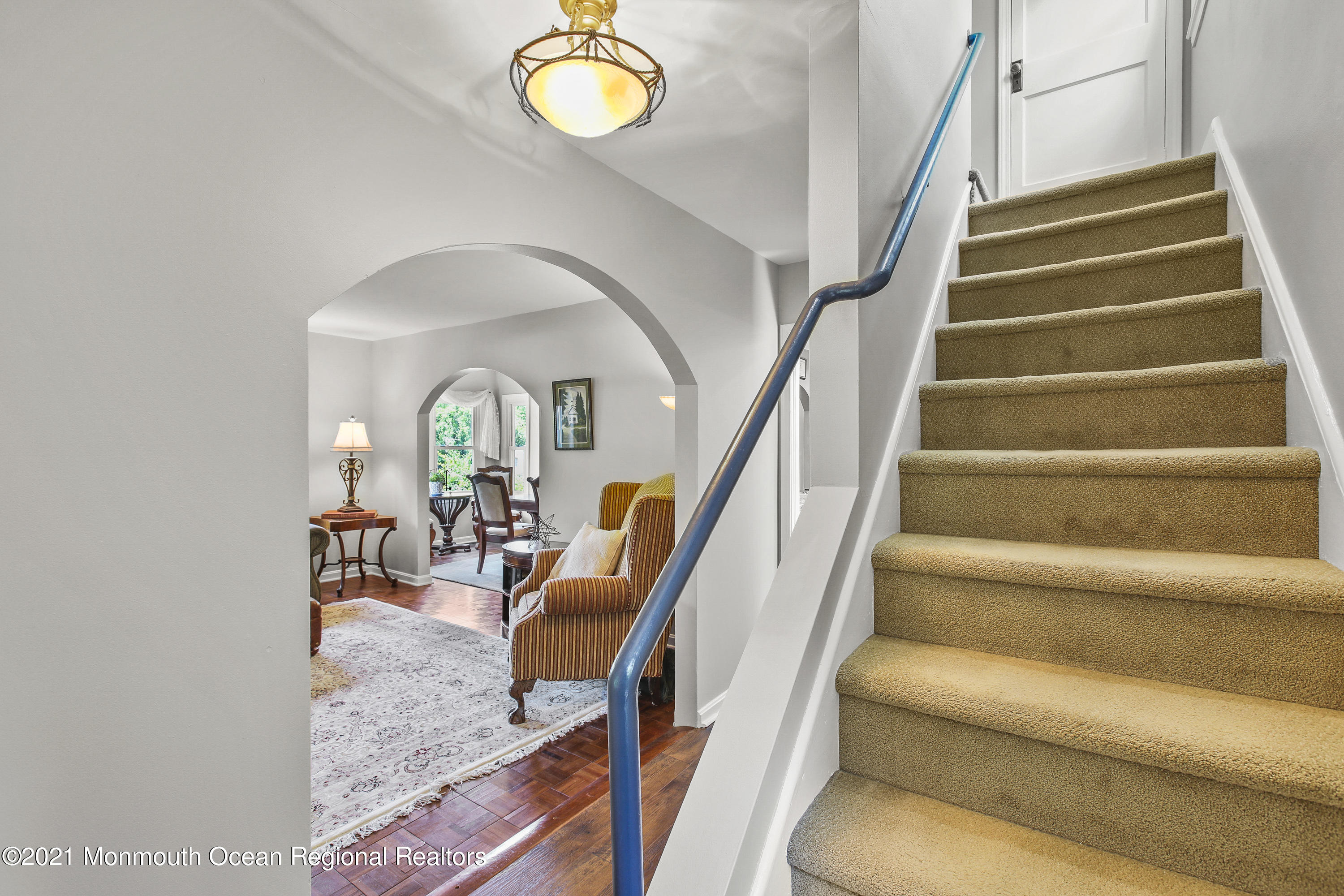 799 Nutswamp Road Middletown, NJ 07701 - Photo 29 of 66 5W5A1478