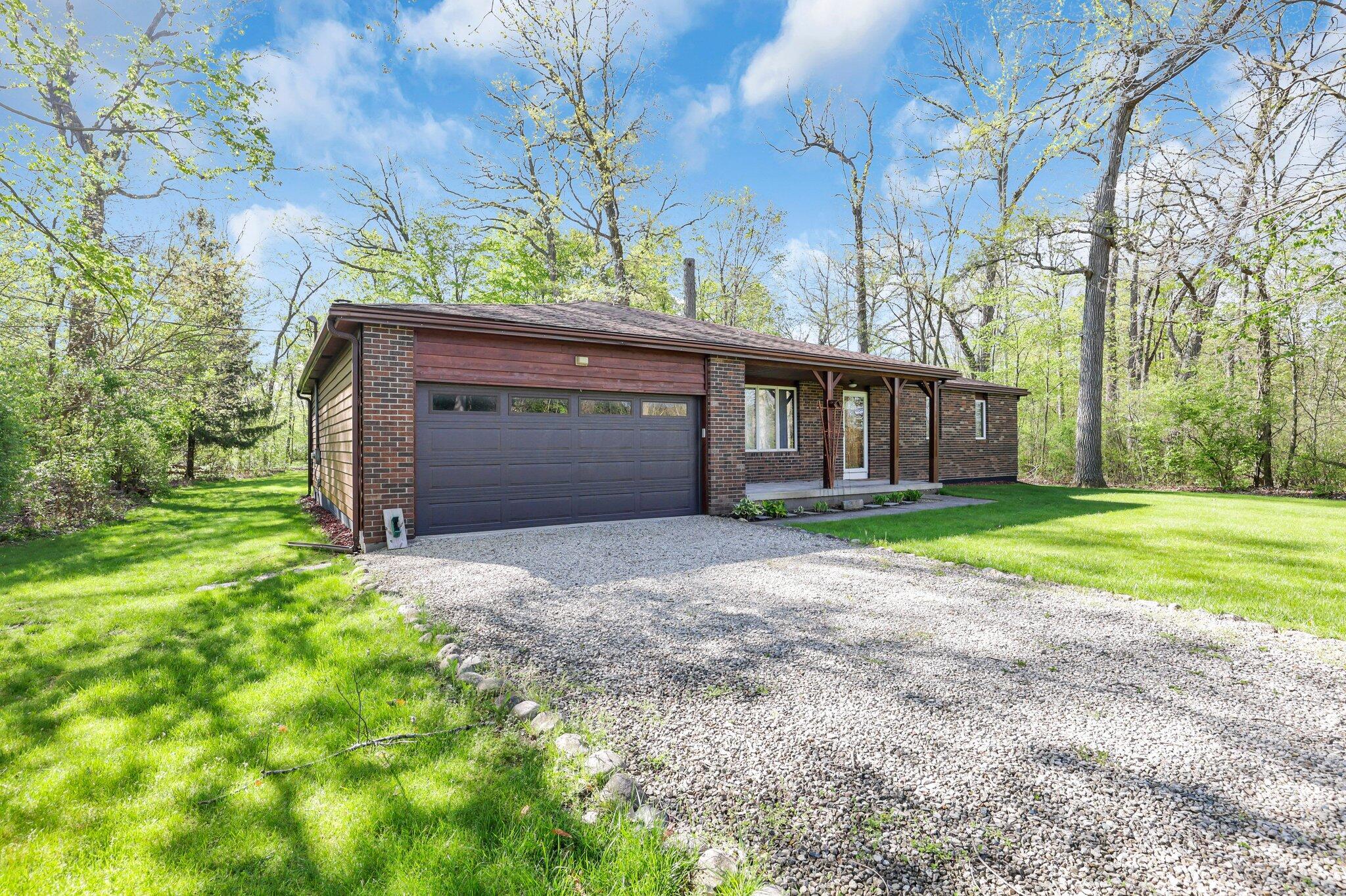 445 Markley Road London, OH 43140 - Photo 4 of 62 40-web-or-mls-0N4A8631