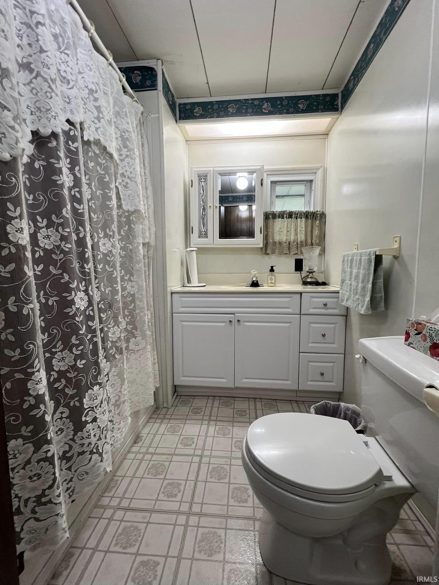 3994 Hardscrabble Road Spencer, IN 47460 - Photo 13 of 31