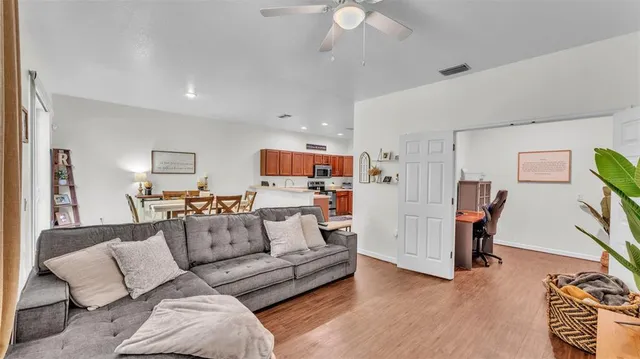 $250,000 | 6365 Torrington Circle, Lakeland, FL 33811