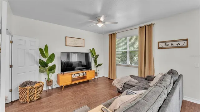 $250,000 | 6365 Torrington Circle, Lakeland, FL 33811