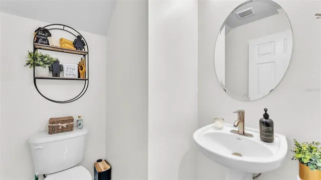 $250,000 | 6365 Torrington Circle, Lakeland, FL 33811