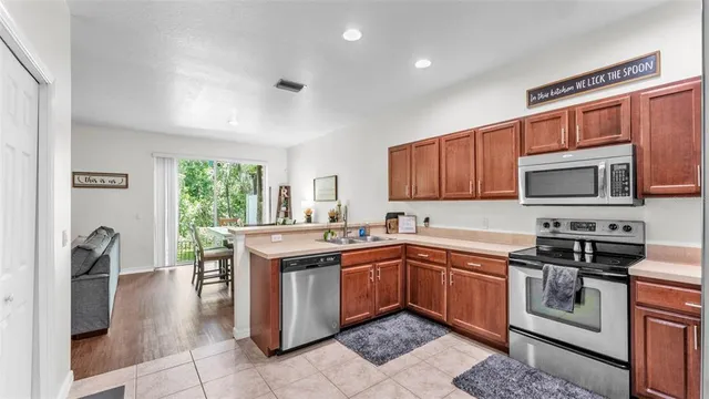 $250,000 | 6365 Torrington Circle, Lakeland, FL 33811