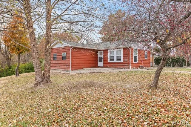 $132,000 | 1301 Gladys Street, Collinsville, IL 62234