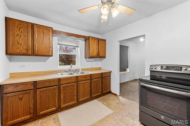 $132,000 | 1301 Gladys Street, Collinsville, IL 62234