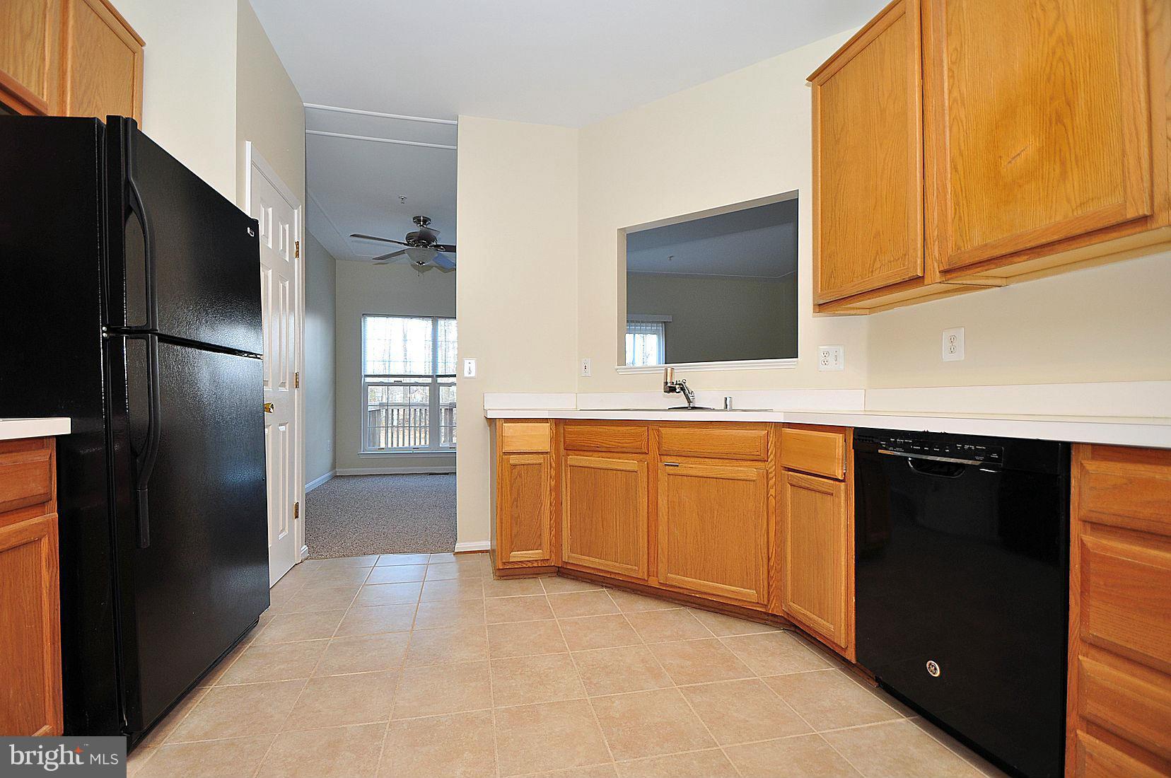 2717 Summers Ridge Drive Odenton, MD 21113 - Photo 17 of 29 Kitchen