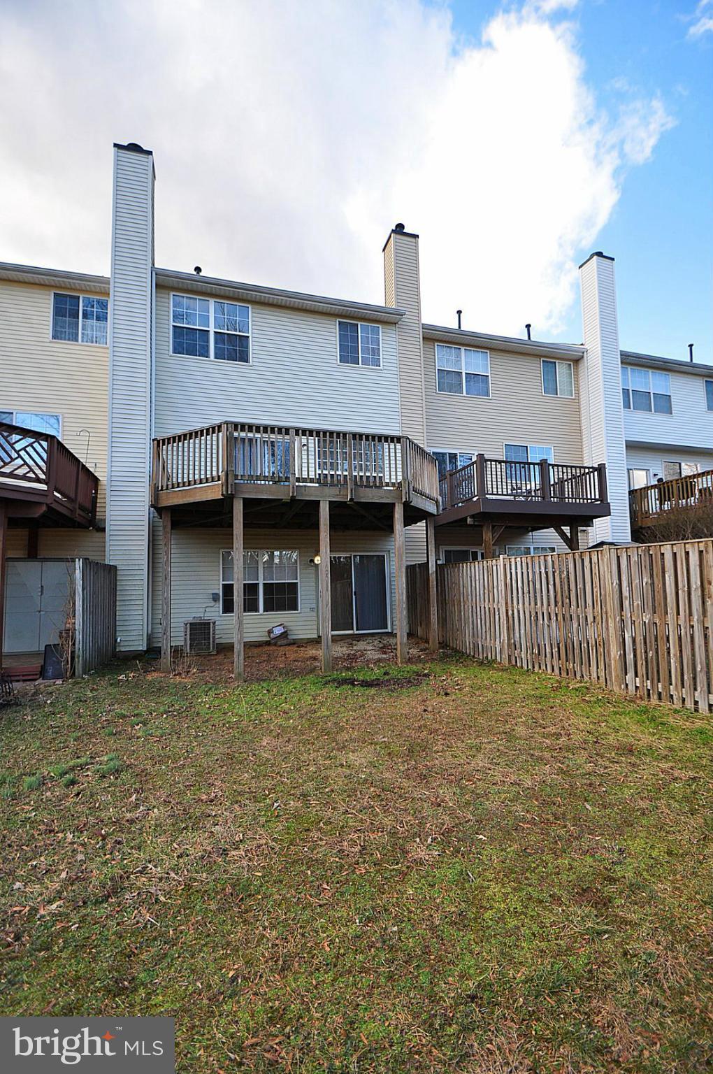 2717 Summers Ridge Drive Odenton, MD 21113 - Photo 3 of 29 Exterior (Rear)