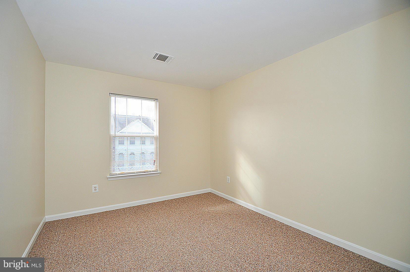 2717 Summers Ridge Drive Odenton, MD 21113 - Photo 22 of 29 Bedroom