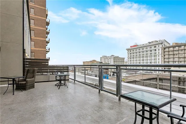 $690,000 | 1111 Tulane Avenue, Unit 523, New Orleans, LA 70112