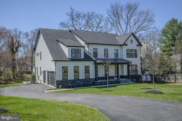 $15,000 | 2424 Carey Lane, Vienna, VA 22181