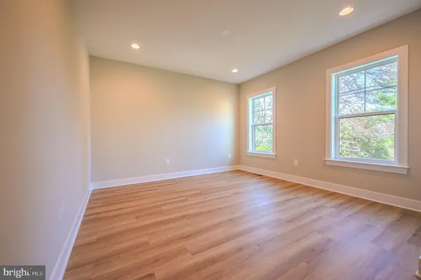 $15,000 | 2424 Carey Lane, Vienna, VA 22181