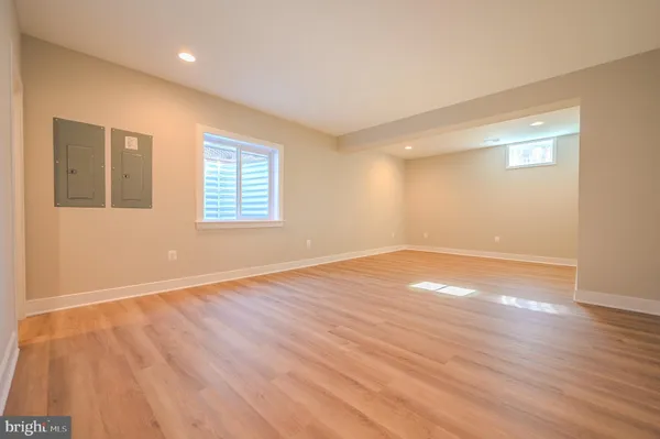 $15,000 | 2424 Carey Lane, Vienna, VA 22181