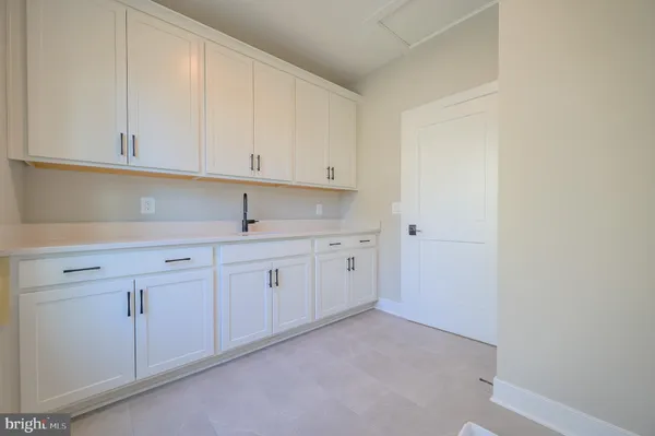 $15,000 | 2424 Carey Lane, Vienna, VA 22181