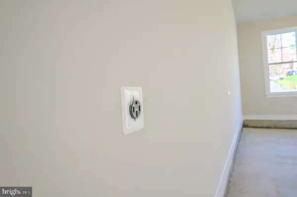 $15,000 | 2424 Carey Lane, Vienna, VA 22181